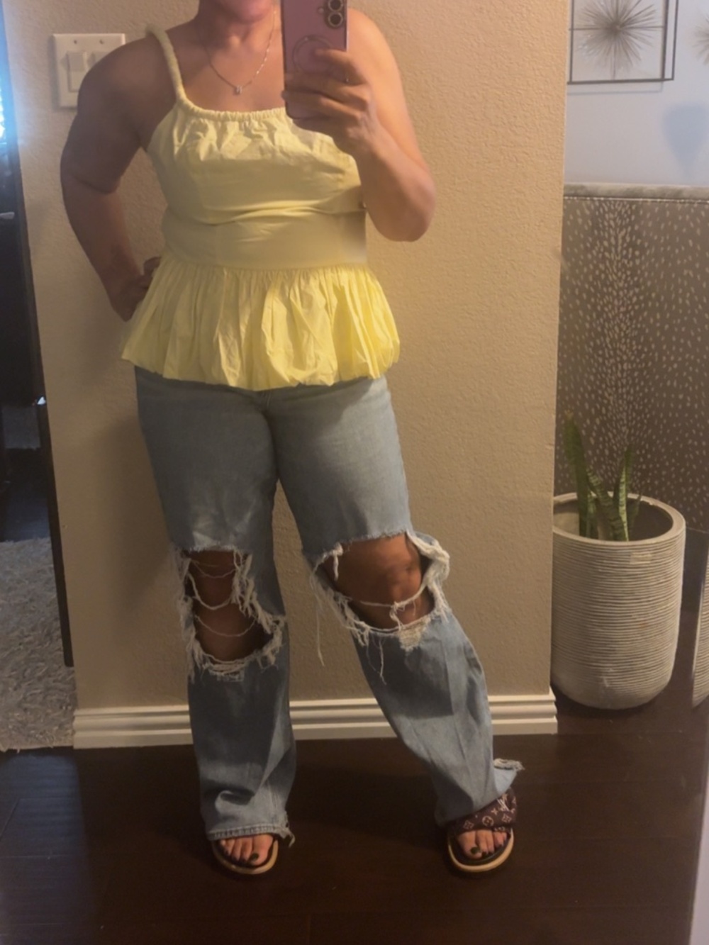 Yellow top